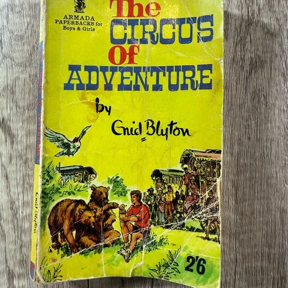 Enid Blyton “Adventure” Series Books for Kids - Picture 4 of 7